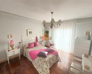Dormitori de Apartament en venda en León Capital  amb Terrassa