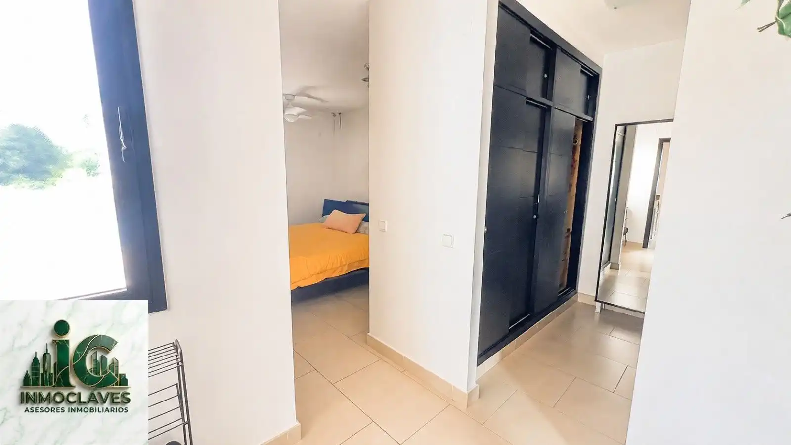 Detached homes for sale in Algeciras  with Air Conditioner, Heating and Private garden