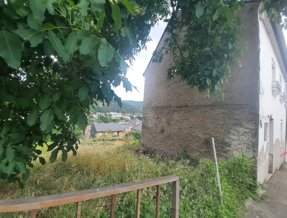 Houses for sale in Toreno  with Furnished