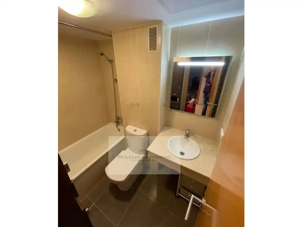 Bathroom of Flat for rent in Fuengirola  with Furnished