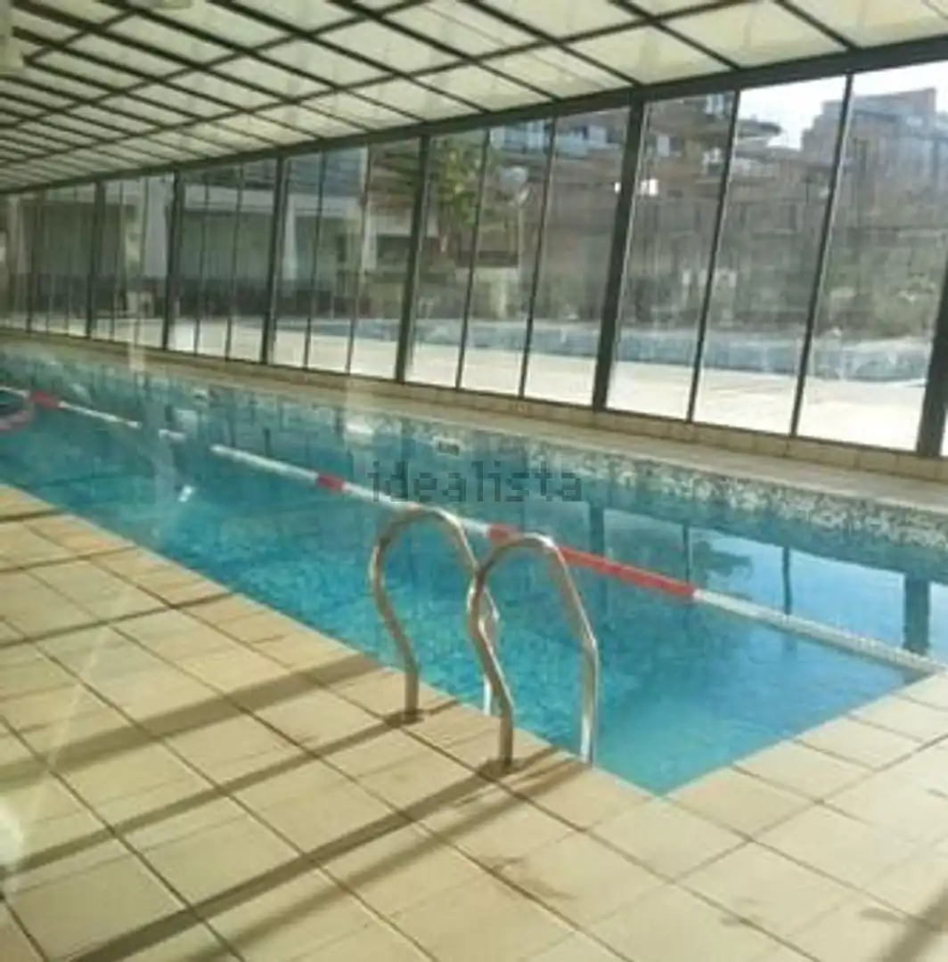 Swimming pool of Flat for rent in Valterna