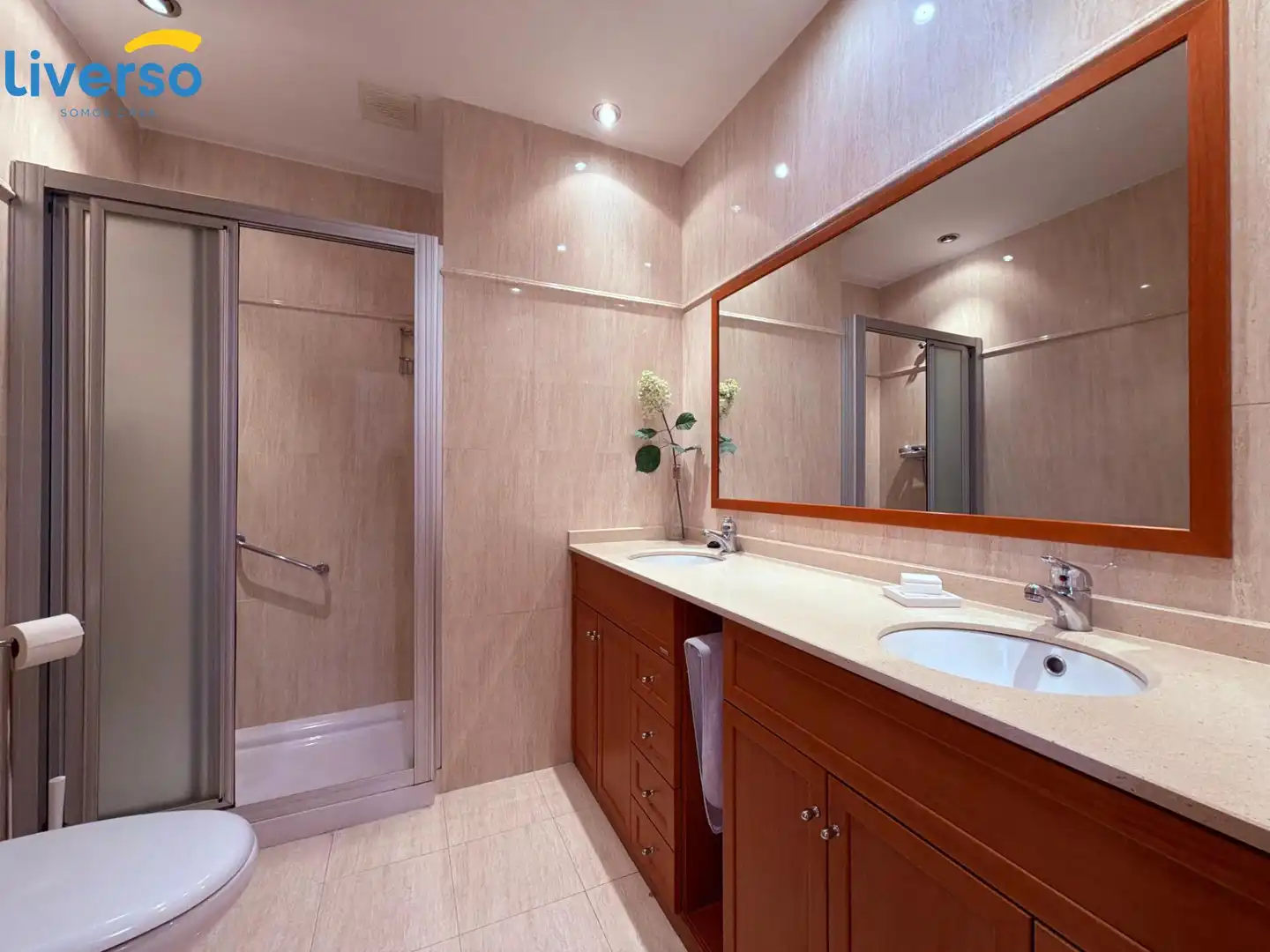 Baño de Piso en venta en Burgos con Amueblado