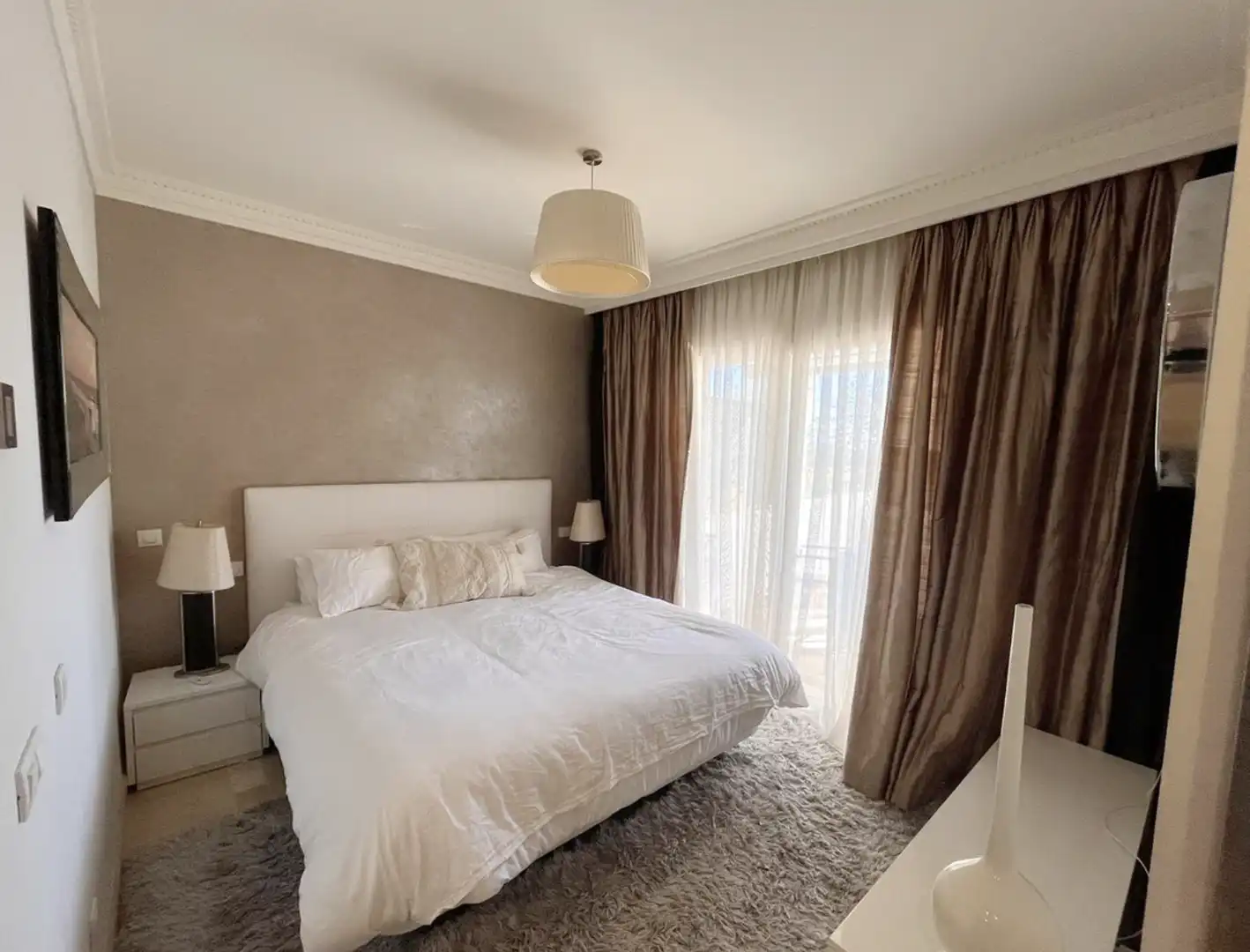 Habitación de Ático en venta en Marbella con Aire acondicionado, Terraza y Amueblado