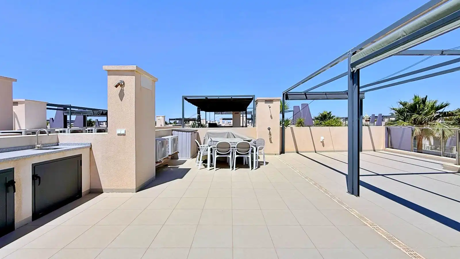 Terraza de Ático en venta en Pilar de la Horadada con Amueblado