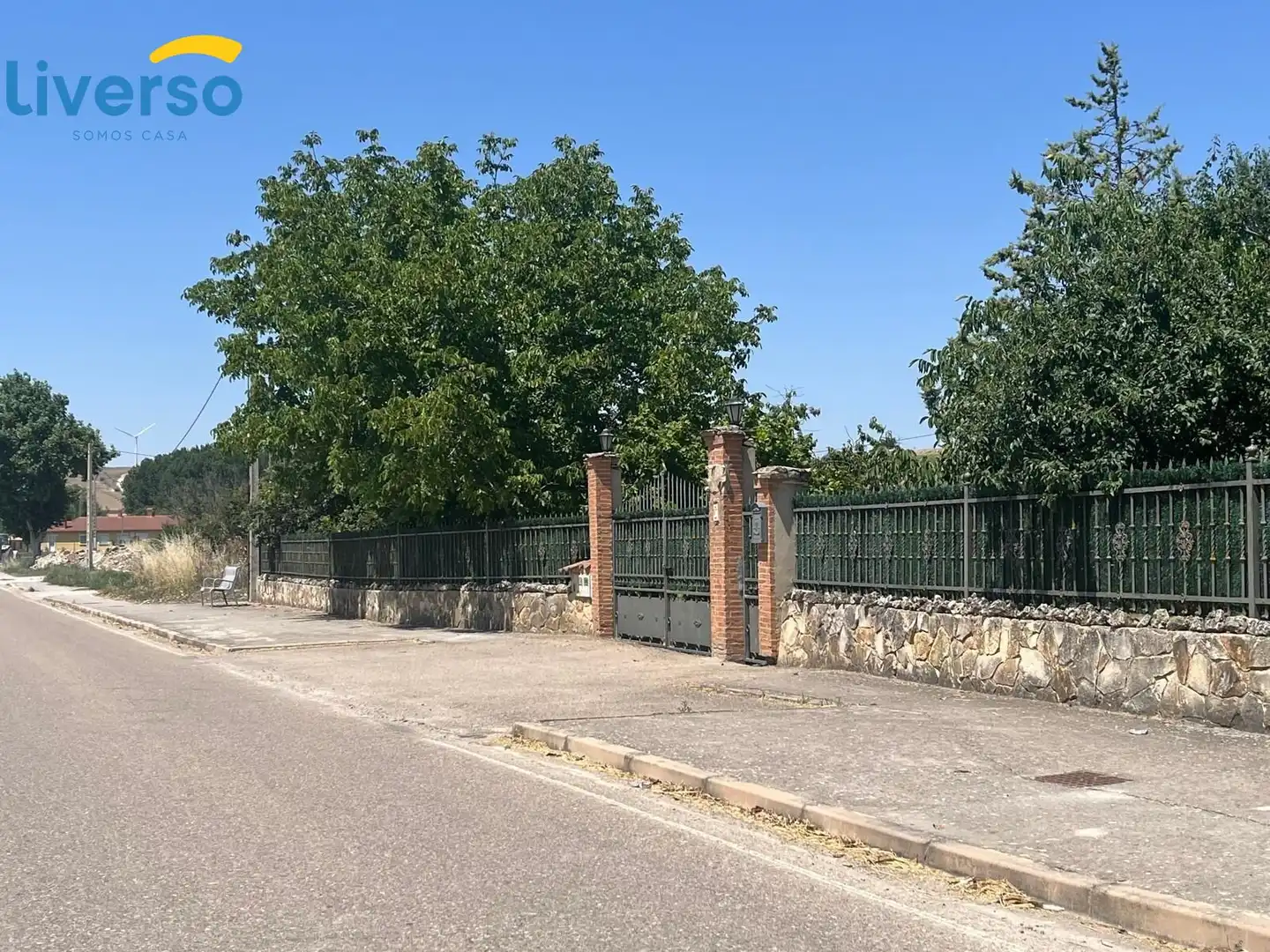 Exterior view of Houses for sale in Los Balbases   with Heating, Private garden and Terrace