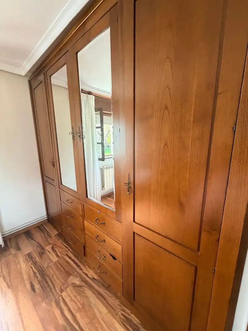 Habitación de Casa o chalet en venta en Castropol con Calefacción, Terraza y Trastero