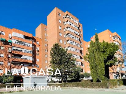 Exterior view of Flat for sale in Fuenlabrada  with Heating