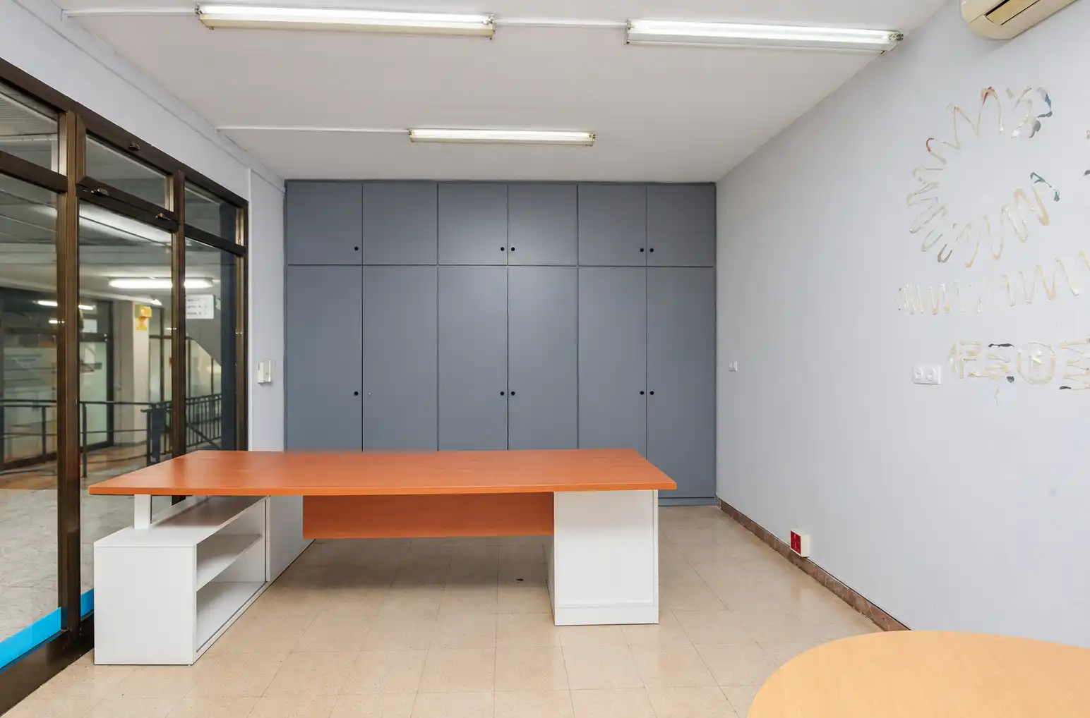 Local comercial en venta en Carrer de Rocafort 69, imagen 5