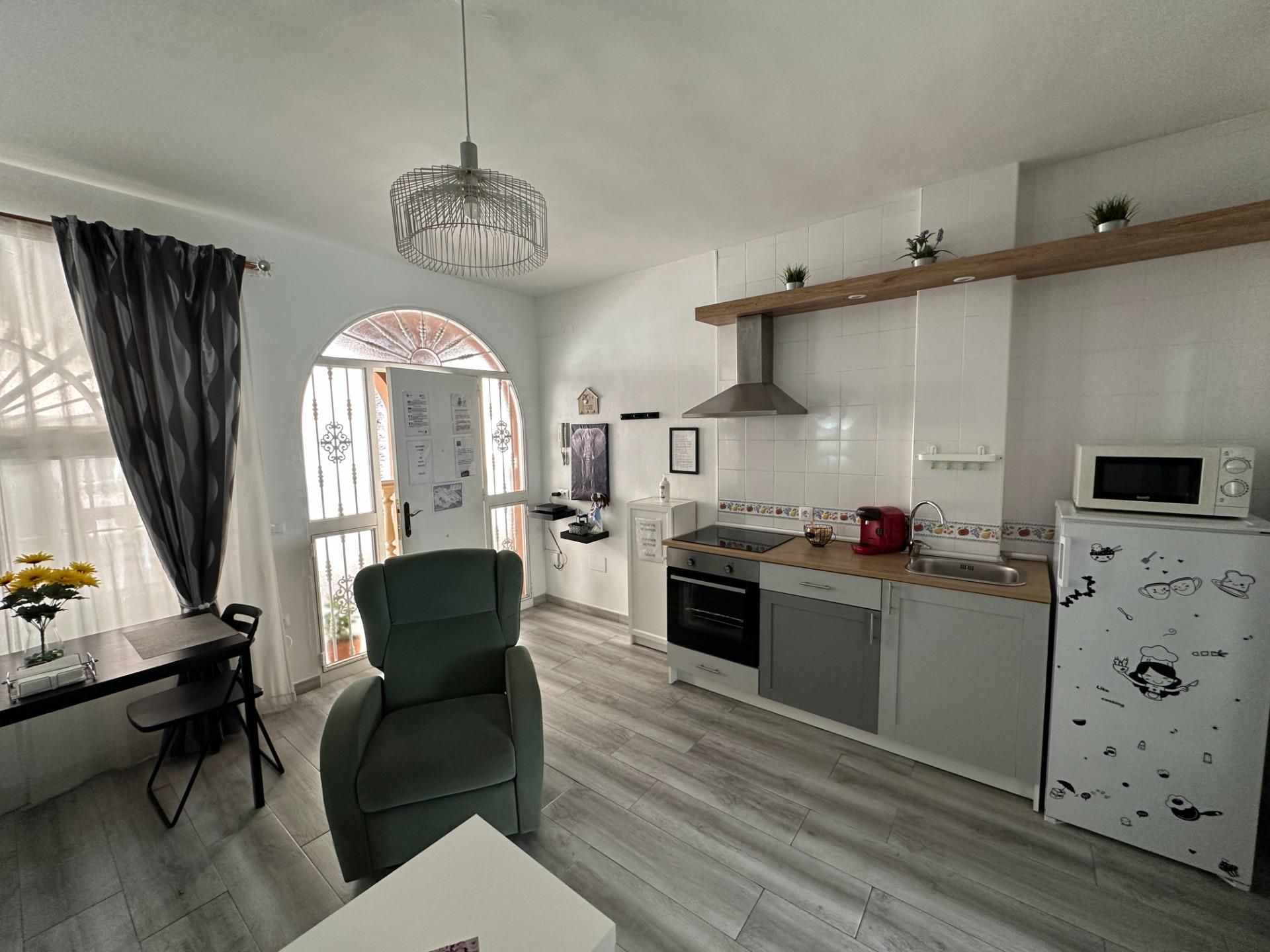 Kitchen of Apartment to rent in Benalmádena  with Air Conditioner