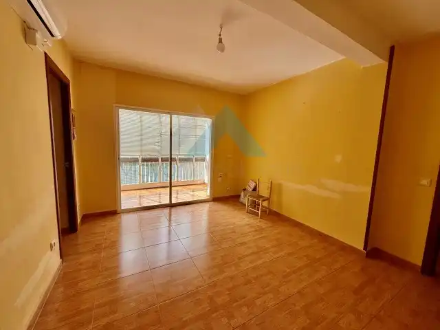 Wohnzimmer von Wohnung zum Verkauf in Alcalá de Henares mit Klimaanlage, Terrasse und Ofen