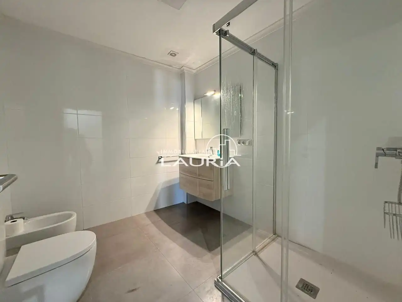 Baño de Finca rústica en venta en Teruel con Calefacción, Jardín privado y Terraza