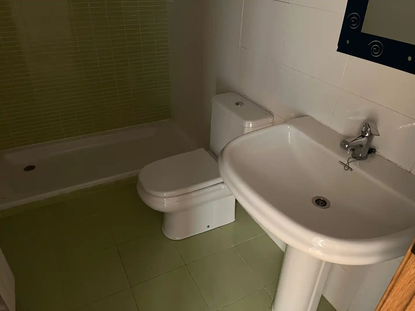 Bathroom of Flat for sale in Ávila  with Heating, Storage room and Community pool