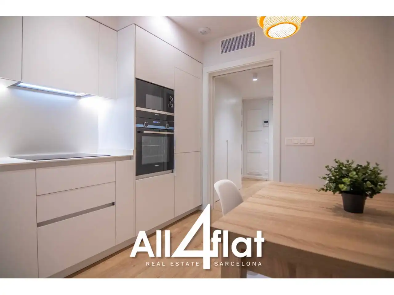 Kitchen of Flat for rent in Barcelona  with Air Conditioner, Heating and Furnished
