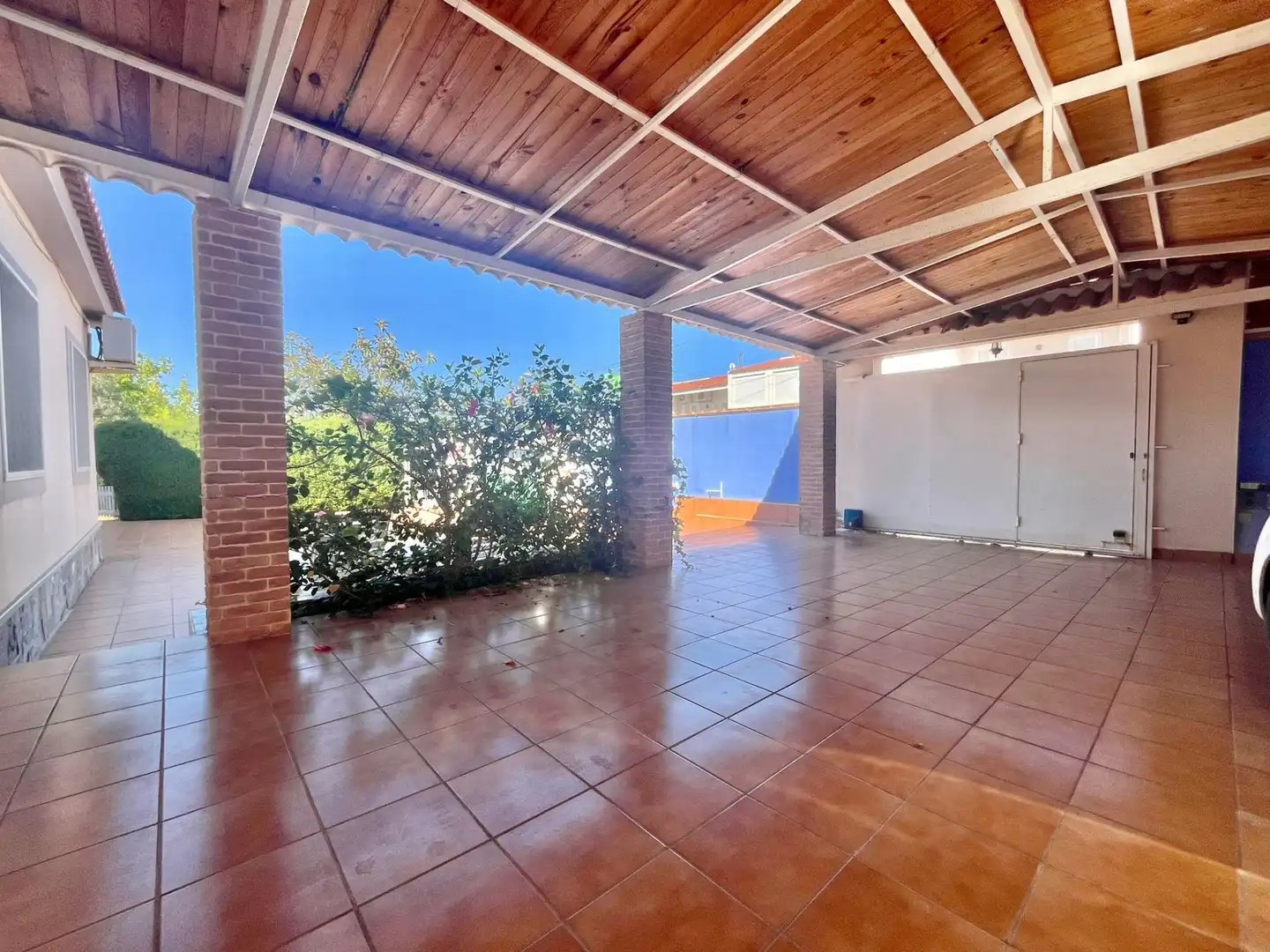Terrassa de Casa o xalet en venda en Torrevieja amb Aire condicionat, Calefacció i Jardí privat