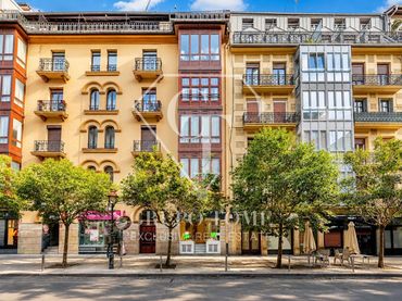 Business premises for sale in Calle Matia