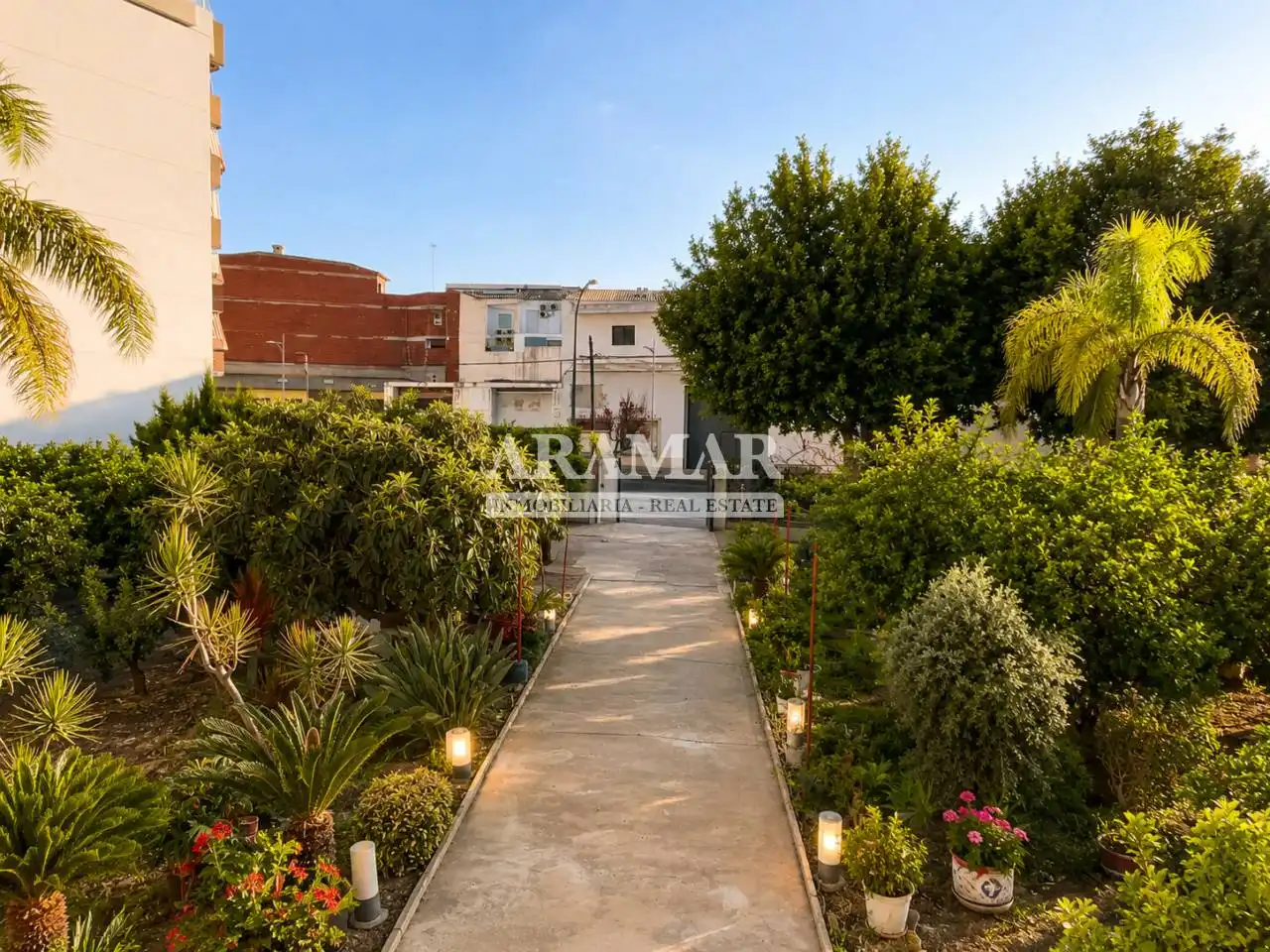 Villa mit Garten zum Verkauf in Pego, imagen 2