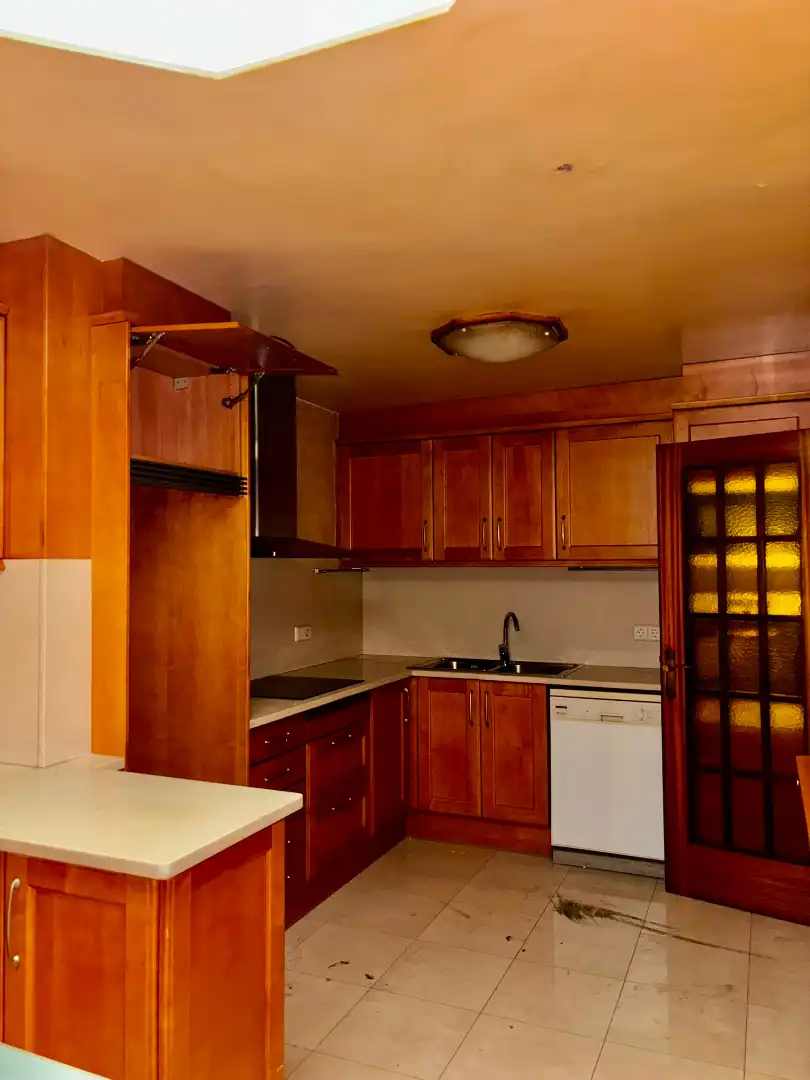 Kitchen of Detached homes for sale in Salt  with Heating, Balcony and Alarm