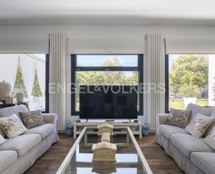 Living room of House or chalet for sale in Serra  with Air Conditioner, Heating and Private garden