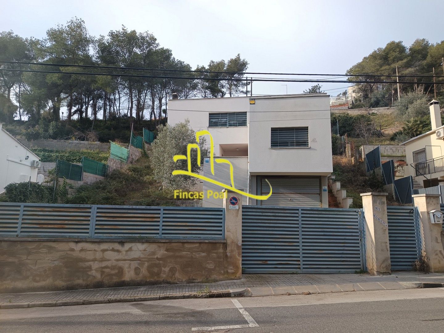 Vista exterior de Casa o chalet en venta en Cubelles con Terraza y Balcón