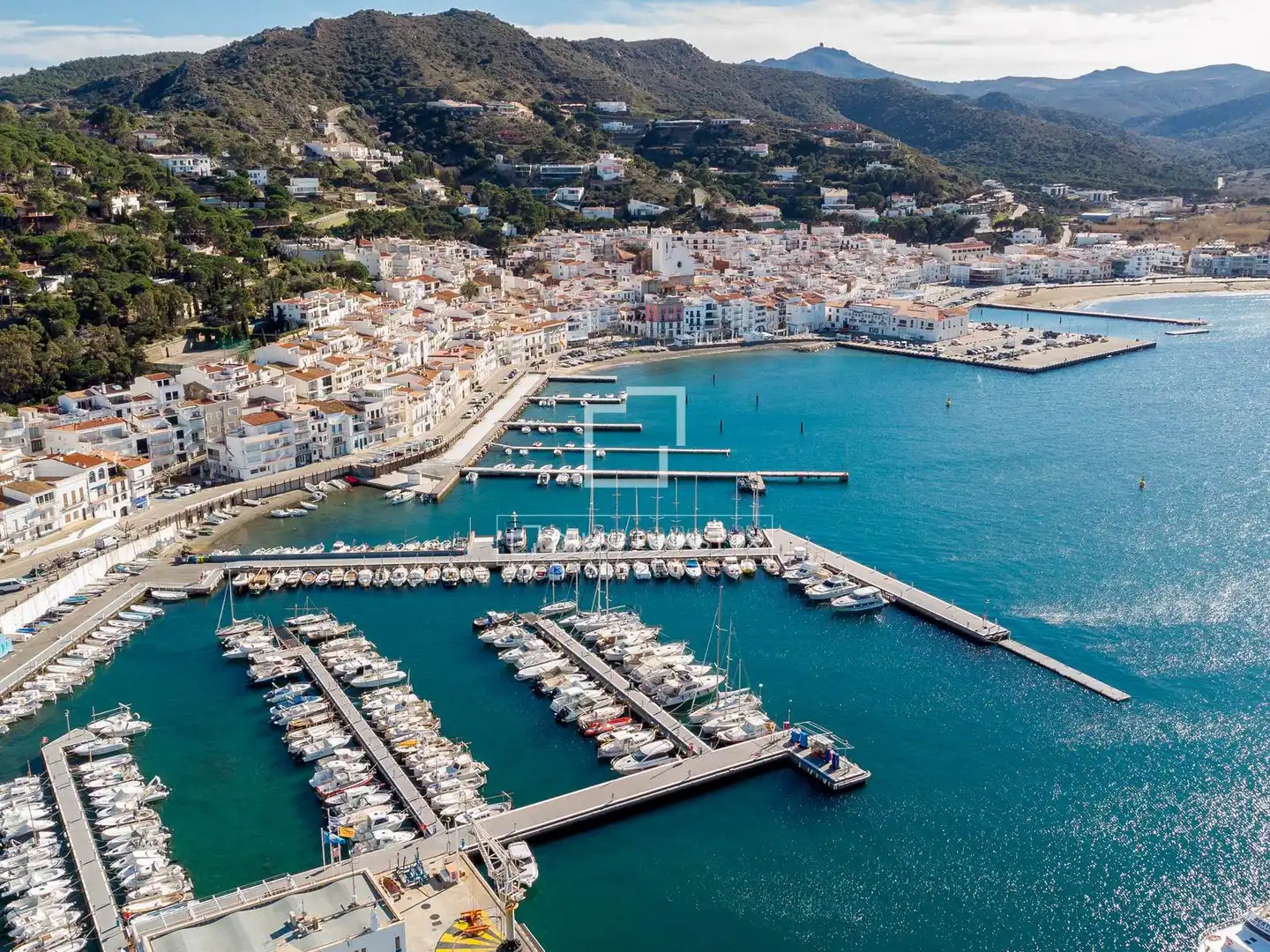Vista exterior de Casa o xalet en venda en El Port de la Selva amb Calefacció, Terrassa i Traster