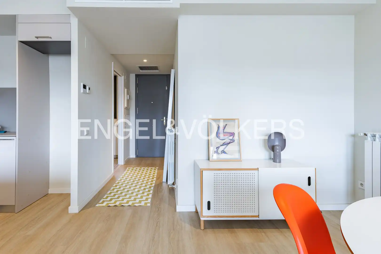Maisonette zum Verkauf in Barcelona mit Klimaanlage, Heizung und Parkett