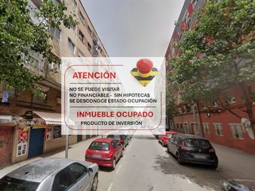 Piso con ascensor en venta en Salut - Lloreda