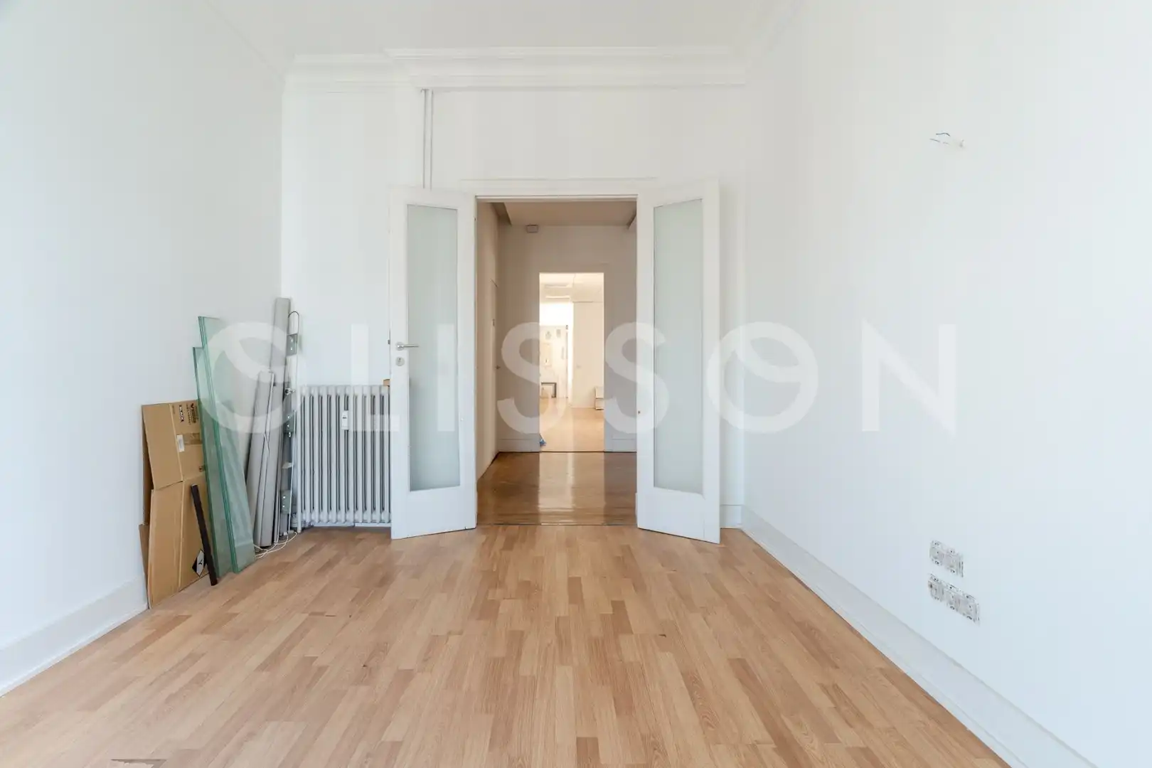Living room of Flat for sale in Madrid  with Air Conditioner, Heating and Storage room