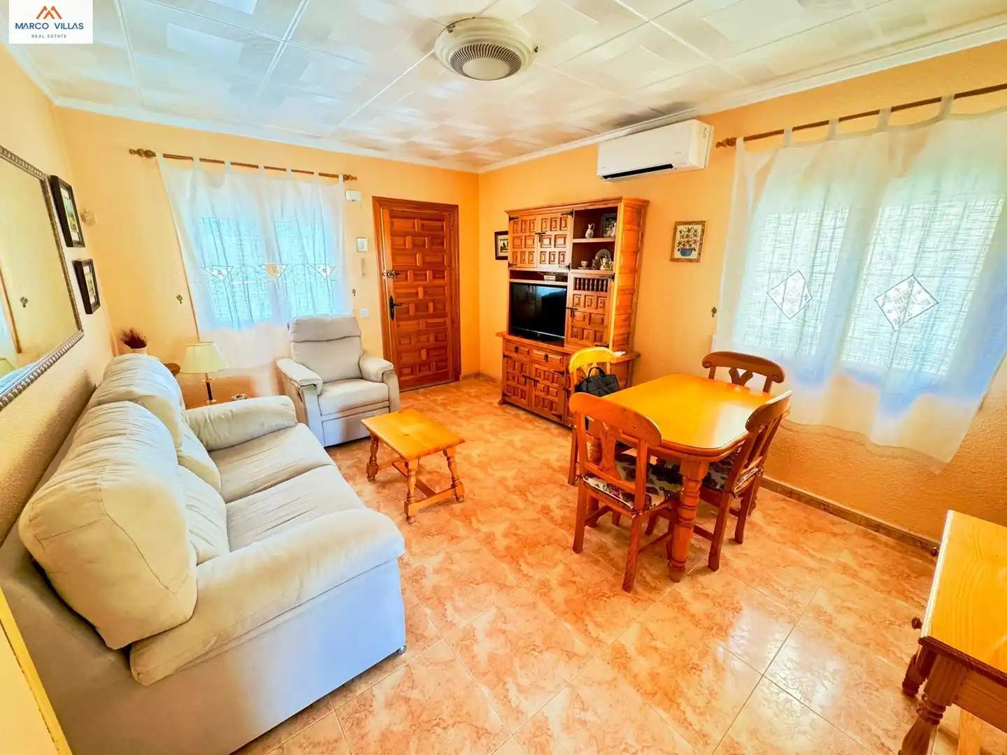 Villa mit Garten zum Verkauf in San Fulgencio, imagen 3
