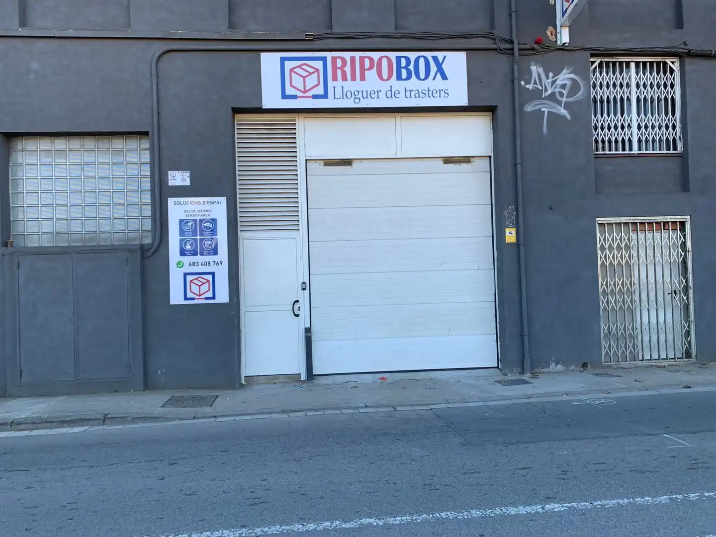 Nave industrial en venta en Cerdanyola del Vallès