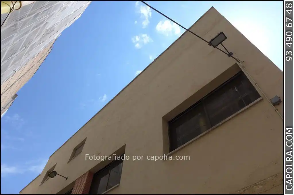 Außenansicht von Gebäude zum Verkauf in Barcelona