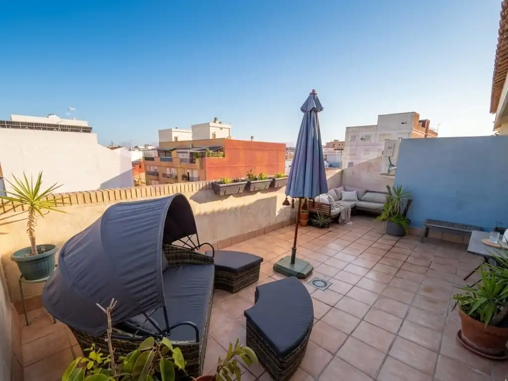 Terrassa de Àtic de lloguer en Valencia amb Aire condicionat, Moblat i Forn