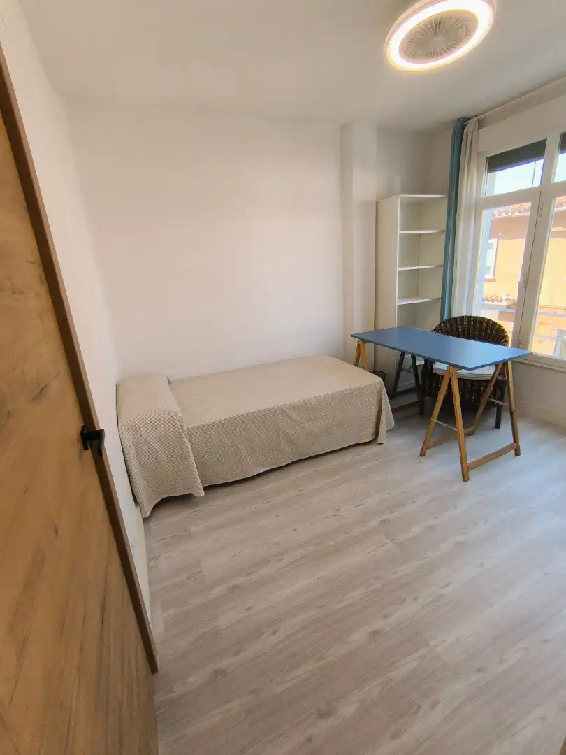 Schlafzimmer von Wohnung zur Miete in Palencia mit Heizung, Parkett und Terrasse