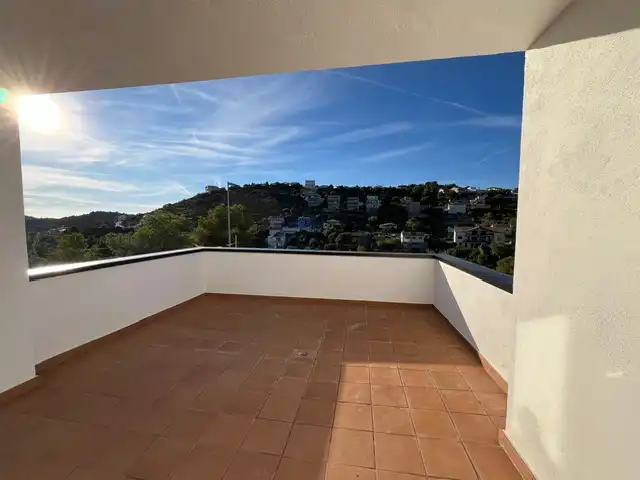 Terrassa de Casa o xalet en venda en Calafell amb Aire condicionat, Calefacció i Jardí privat