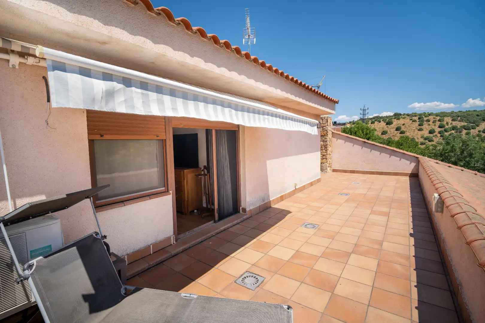 Terrassa de Casa o xalet en venda en Cabanillas de la Sierra amb Jardí privat i Terrassa