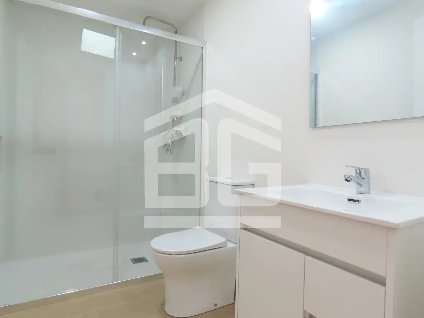 Baño de Piso en venta en Canovelles con Aire acondicionado, Calefacción y Parquet