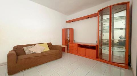 Foto 2 de Piso en venta en Carrer D'esteve Paluzie, Creu de Barberà, Sabadell