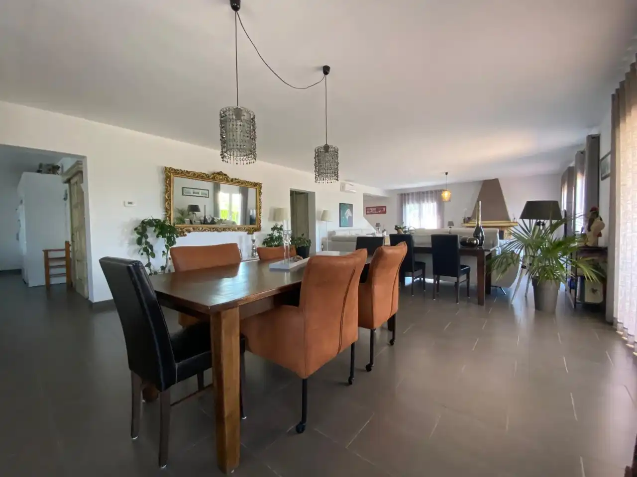 Comedor de Casa o chalet en venta en L'Estartit con Aire acondicionado, Calefacción y Jardín privado