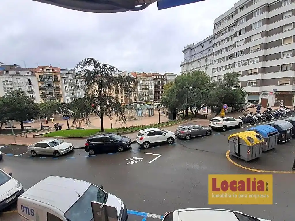 Business premises for sale in Tres De Noviembre 2, imagen 10