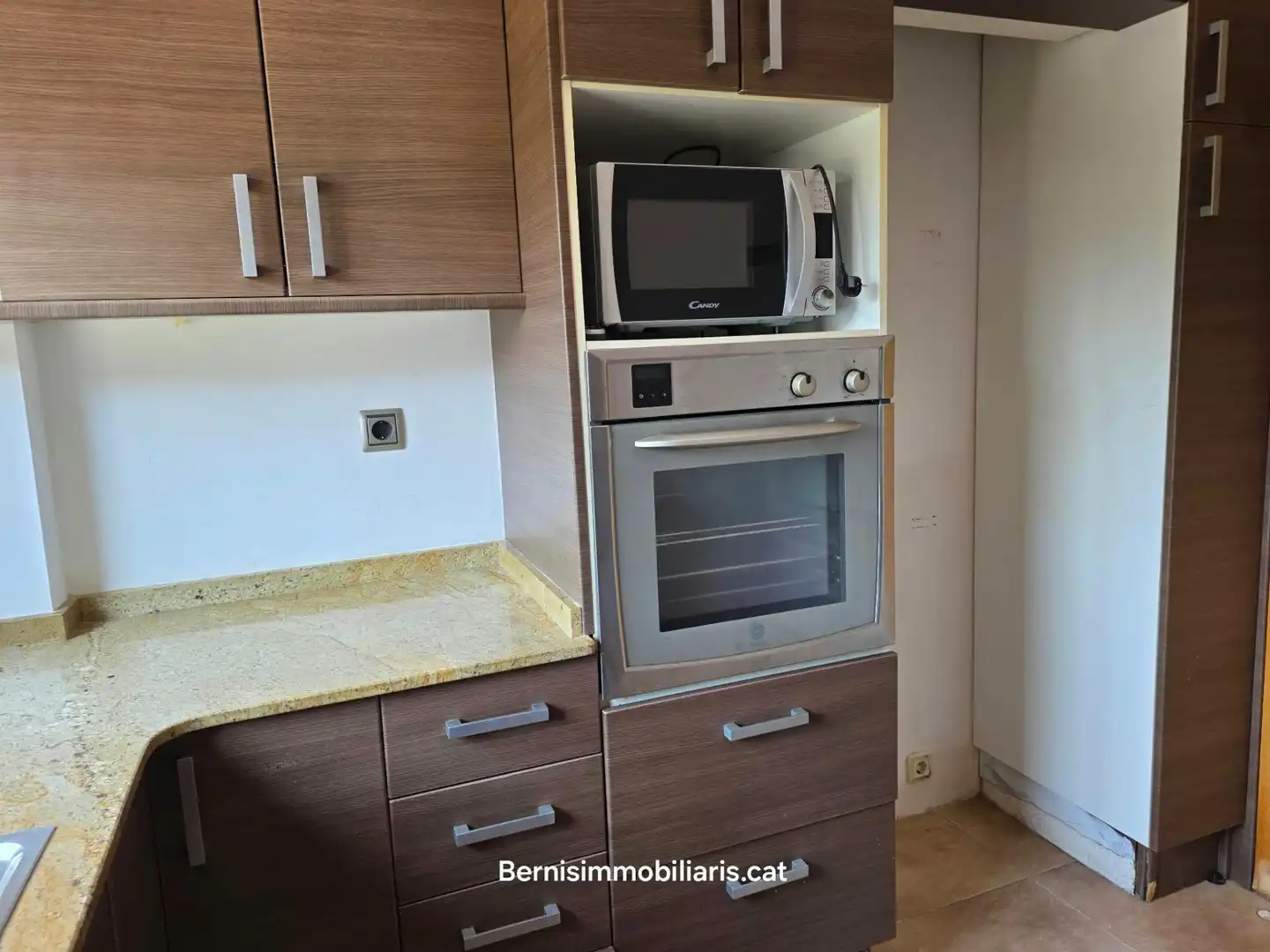 Ground floor for sale in CALDERON BARCA, Piera