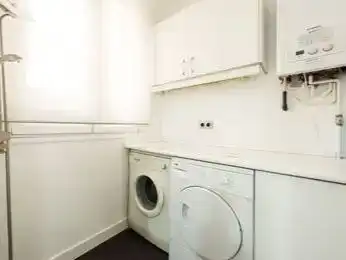 Badezimmer von Wohnungen zur Miete in  Logroño