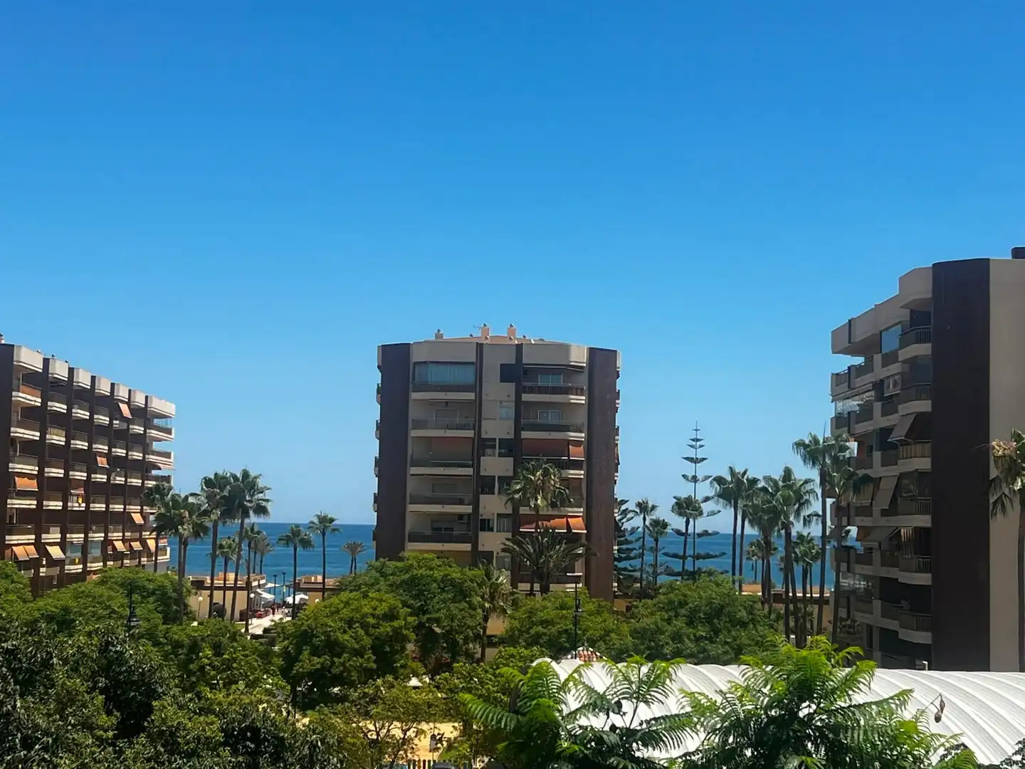 Exterior view of Flat for sale in Fuengirola  with Air Conditioner, Heating and Terrace