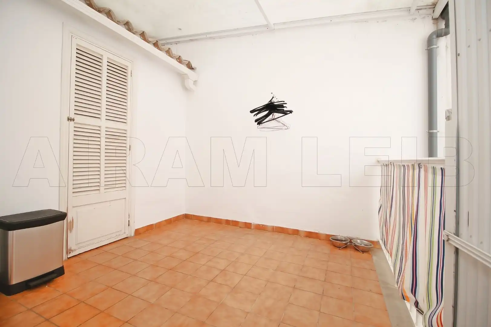 Flat for sale in Gran Via de Colom
