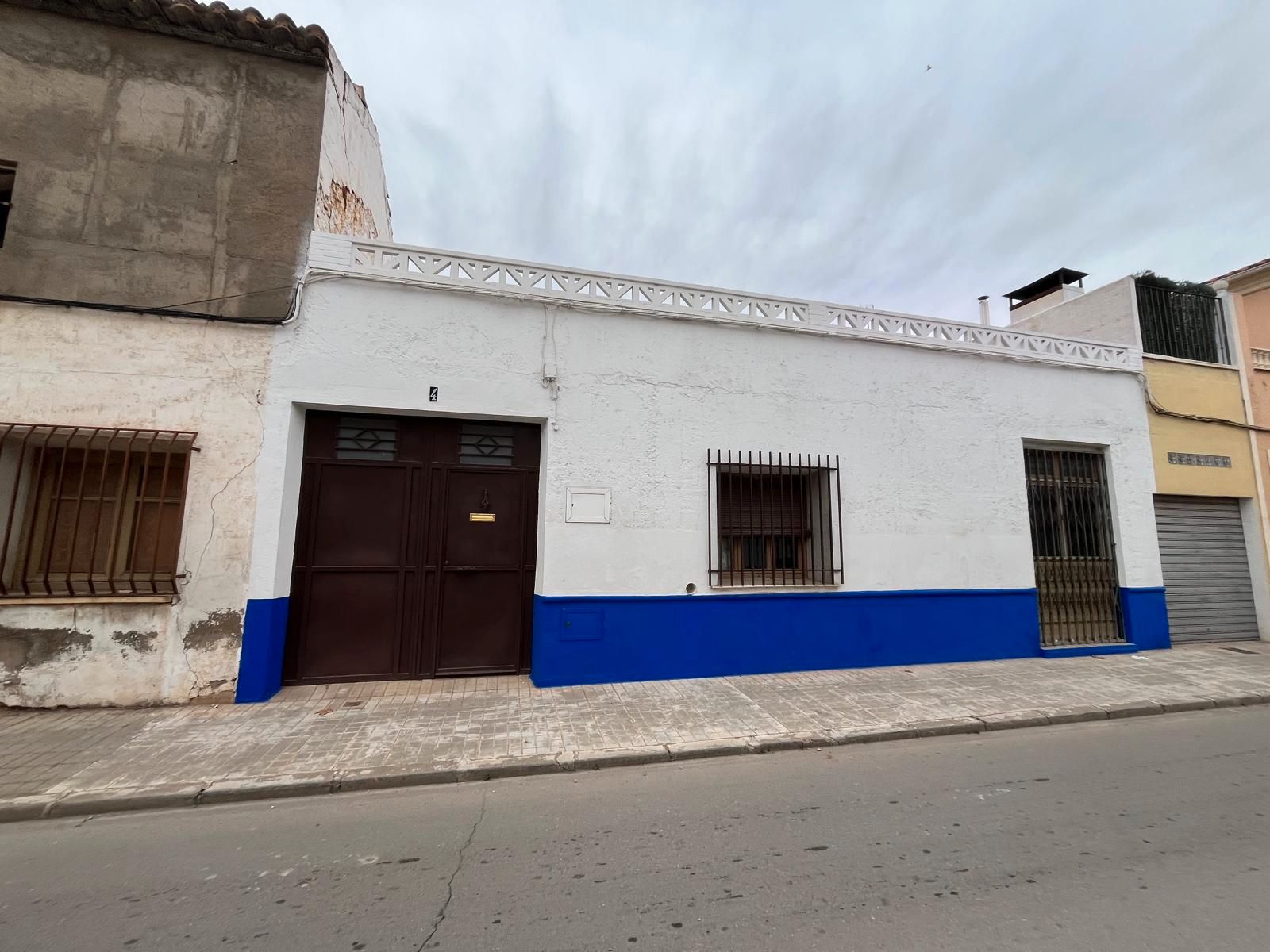 Vista exterior de Casa o xalet en venda en Tomelloso