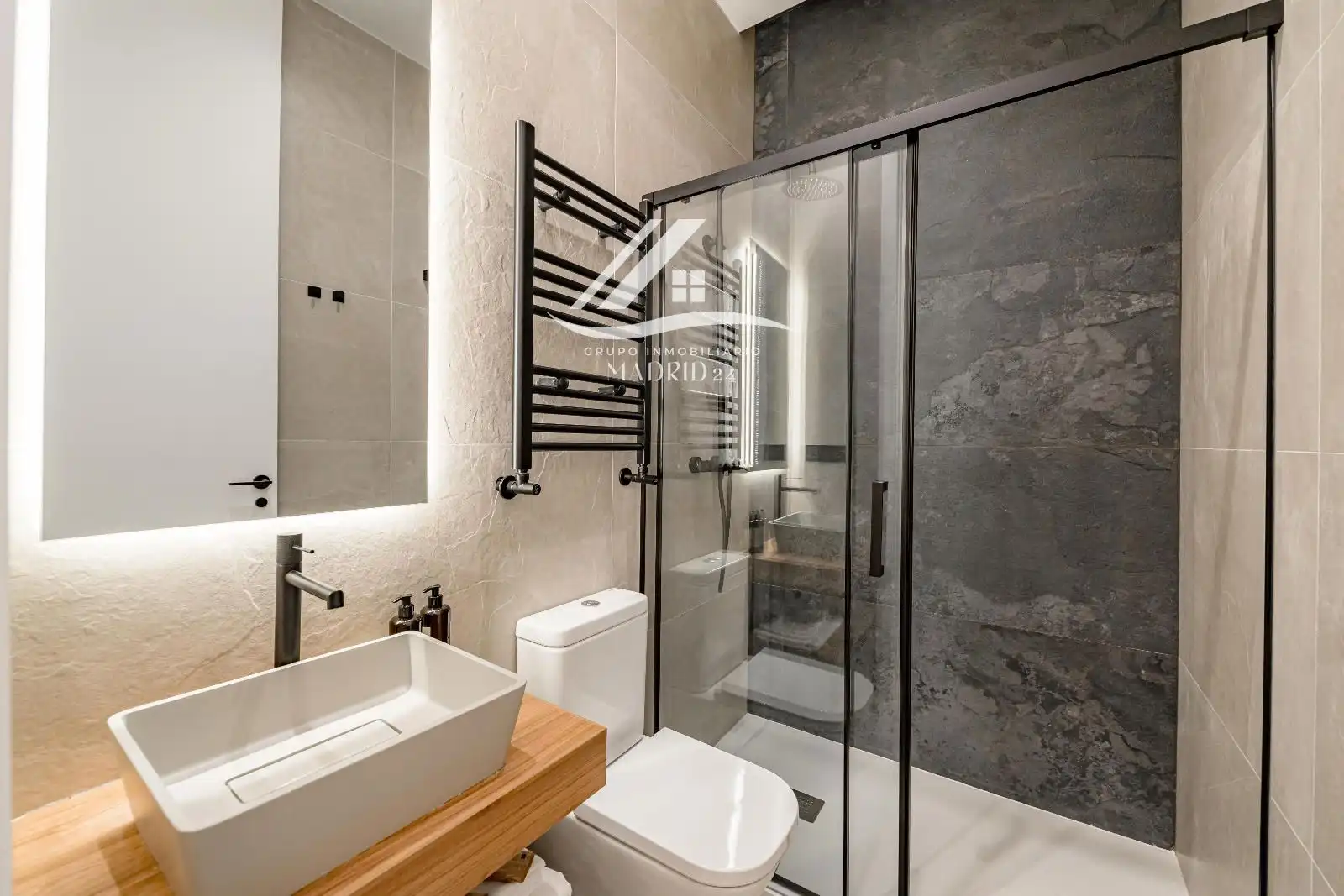Piso con ascensor en venta en Divino Pastor, imagen 8