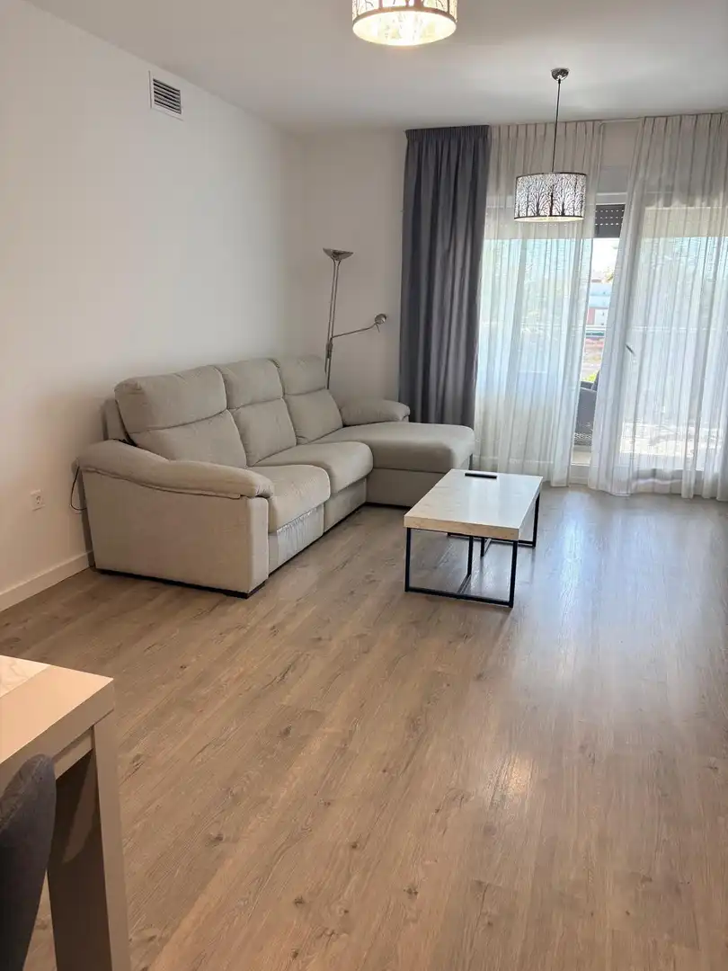 Flat for rent in Playa de Granada
