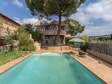 Maison avec balcon à vendre à Calle ARCES UR.MONTELUZ