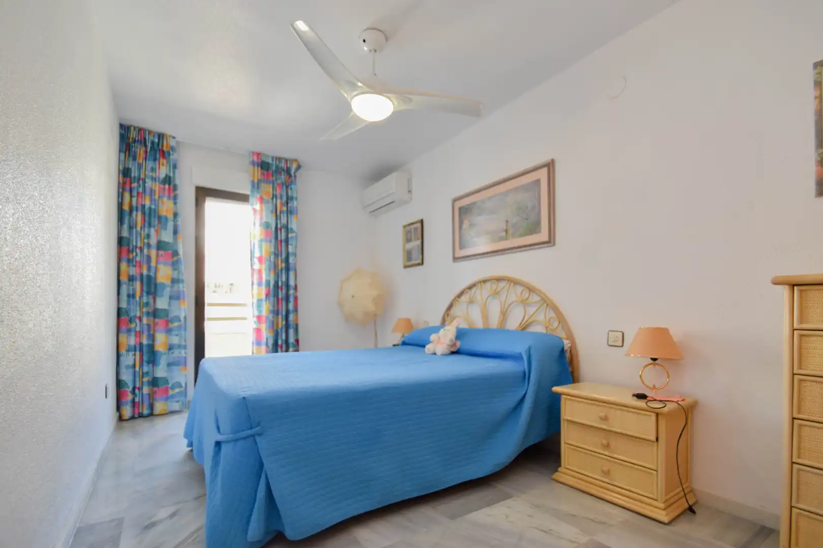 Schlafzimmer von Wohnungen zum Verkauf in Almuñécar mit Klimaanlage, Terrasse und Möbliert