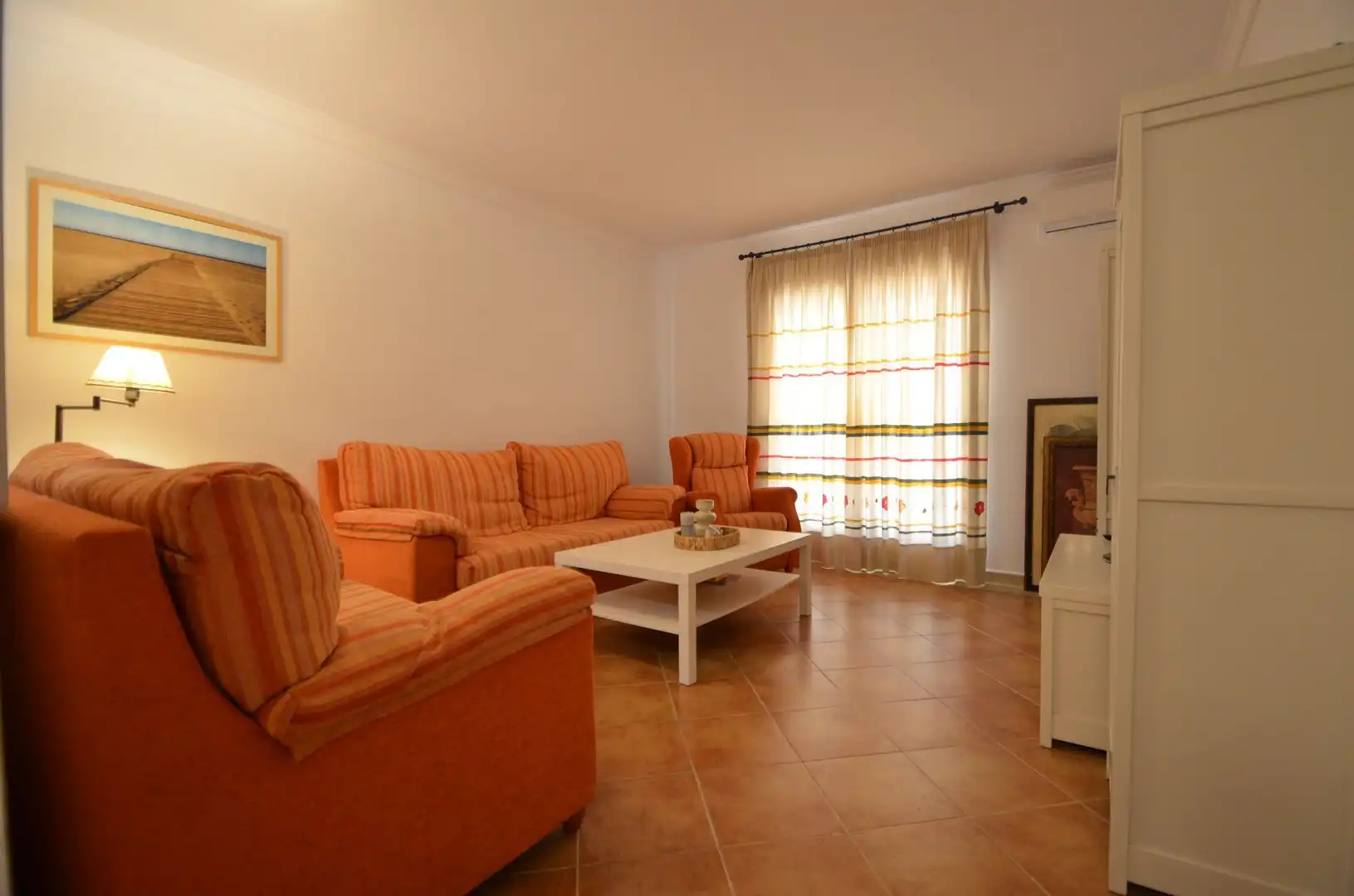 Sala de estar de Apartamento en venta en Ayamonte con Aire acondicionado, Terraza y Piscina comunitaria