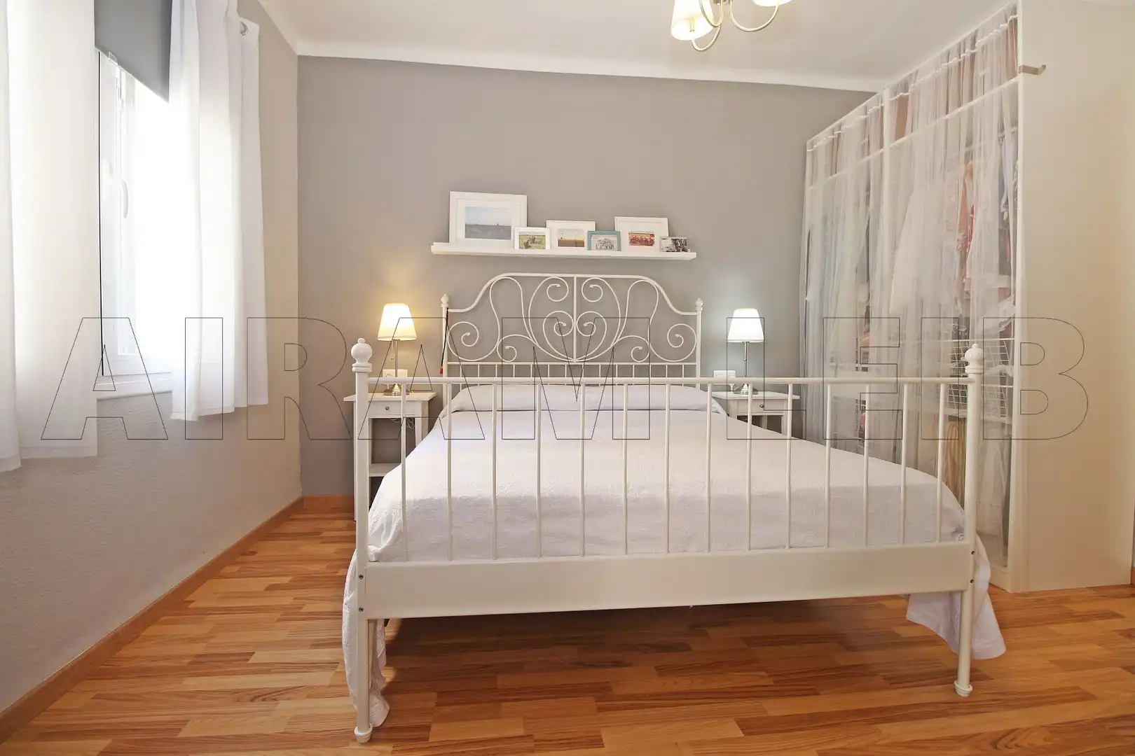 Bedroom of Flat for sale in Gran Via de Colom