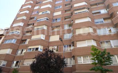 Exterior view of Flat for sale in Valladolid Capital  with Air Conditioner